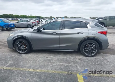 2017 Infiniti Qx30 Sport z USA, uszkodzony, nr VIN SJKCH5CP4HA027152